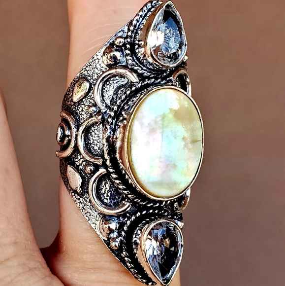 New Abalone Shell & White Topaz 925 Silver Statement Ring. - Picture 8 of 13